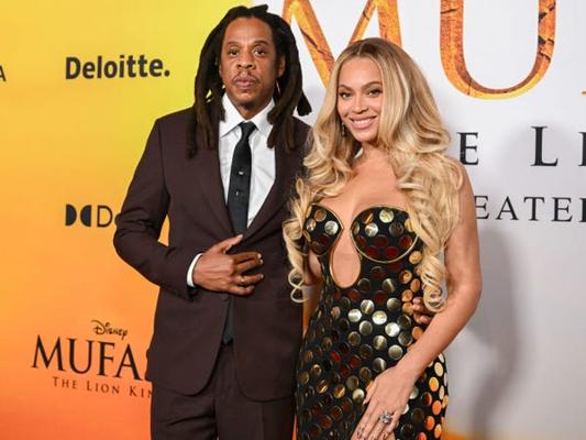 Vanessa Upton, photo 1