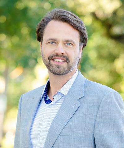 Jason Patterson, photo 1