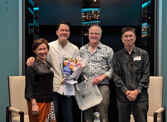 Anthony Guo, photo 1