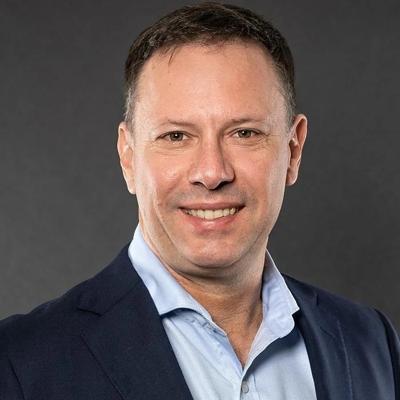 Geoff Lazberger, photo 1