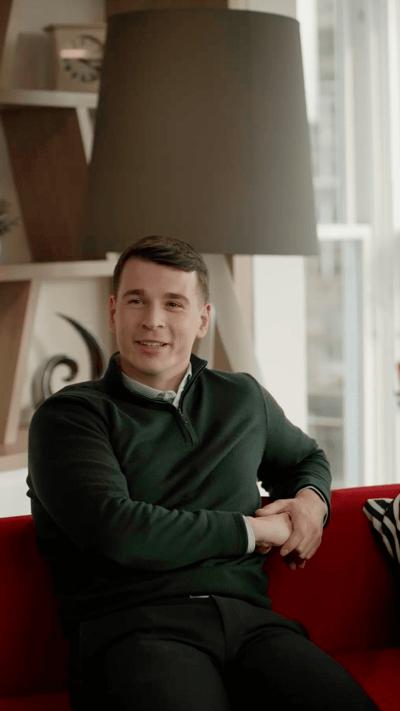 Sam Harrison, photo 1