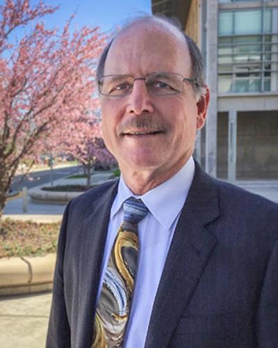 Tom Peterson, photo 1