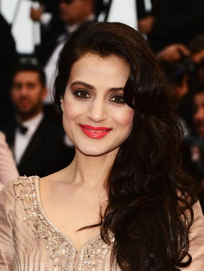 Amisha Patel, photo 2