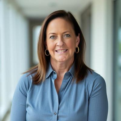 Stacy MacLure, photo 2