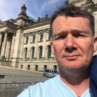 Brian Carey, photo 1