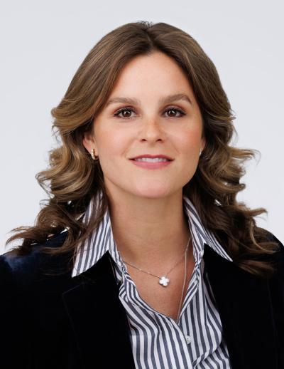 Laura Newton, photo 2