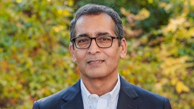 sanjay Singh, photo 1