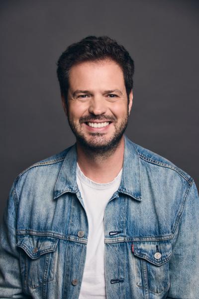 Luis Mackinlay, photo 1