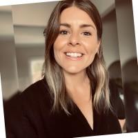 Thea Maclean, photo 2