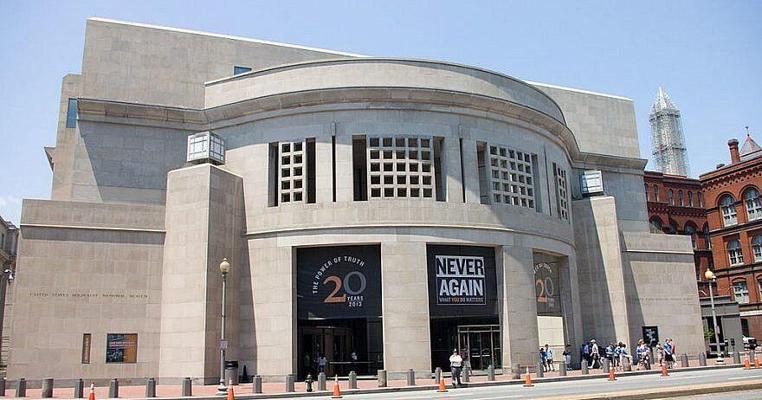 Sally Arnold, photo 1