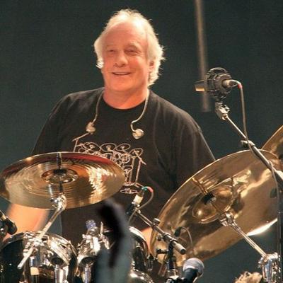 Simon Mosley, photo 1