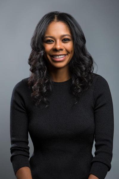 Tadia James, photo 2