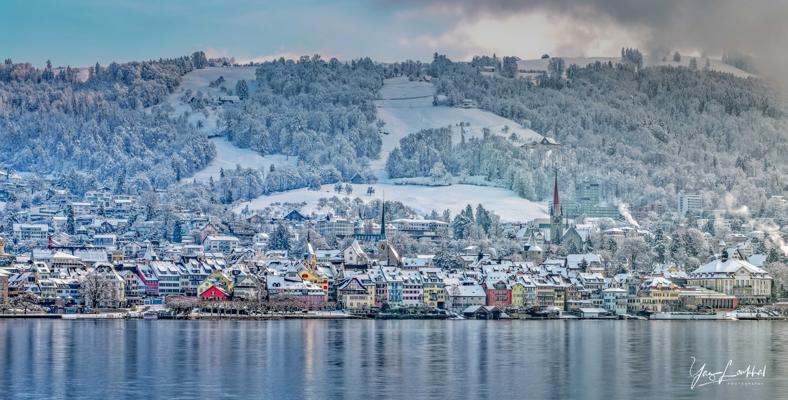 Yaz Loukhal, photo 1