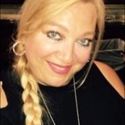 Lori Hamilton, photo 2