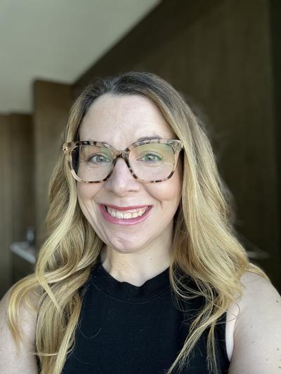 Meg Campbell, photo 1