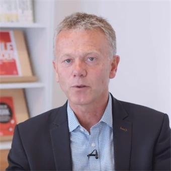 Simon Hayward, photo 1