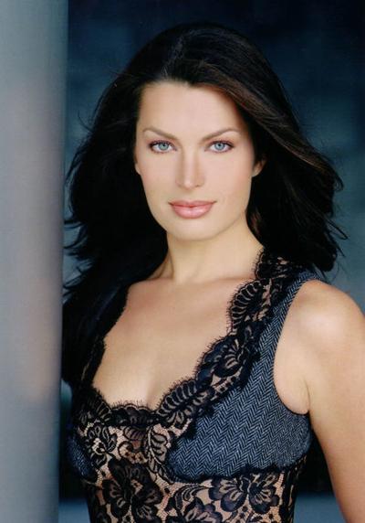 Amanda Tosh, photo 2