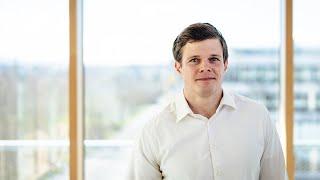 James Sweetbaum, photo 1