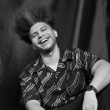 Leslie Hanson, photo 2