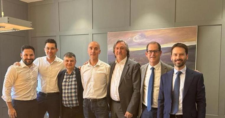 Victor Escosa, photo 2