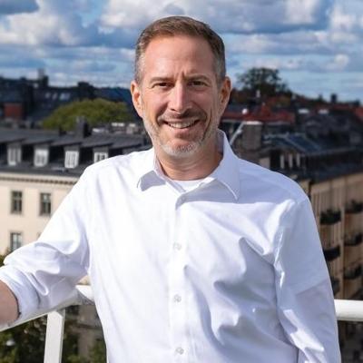 Adam Bowman, photo 1