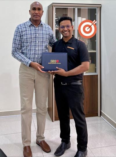 Manaz Al Bukhari, photo 2