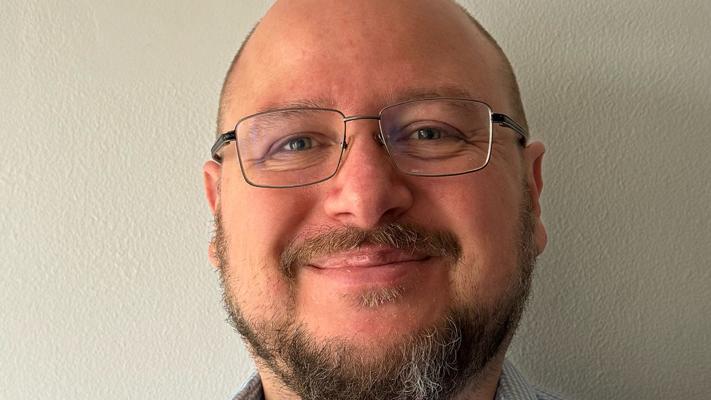 Andrew Ettinger, photo 1