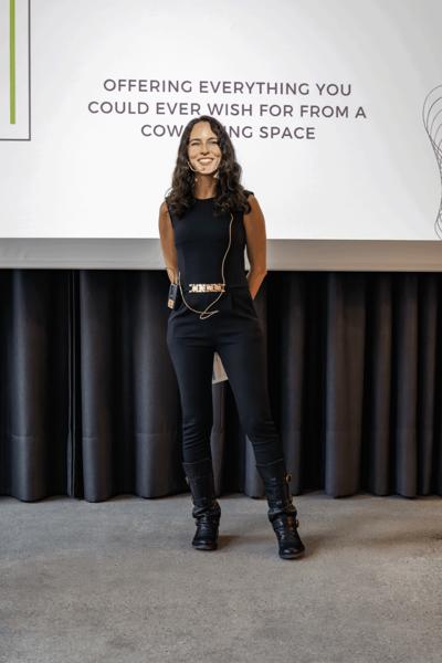 Julia Peters, photo 1