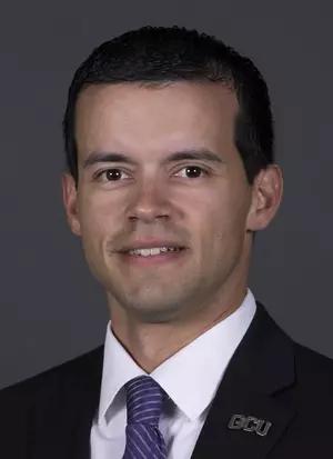 Nicholas Ojea, photo 1