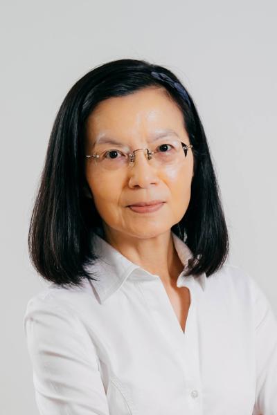 Elaine Poon, photo 1