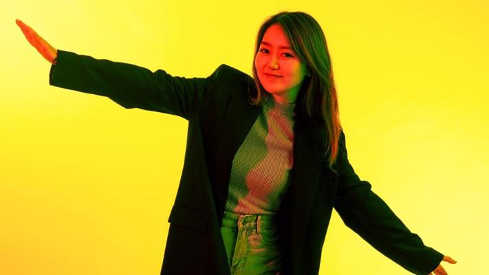 Chichi Hiring, photo 1