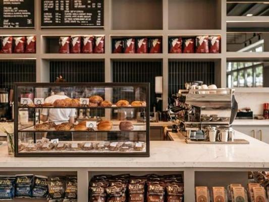 Kate Weiser, photo 2