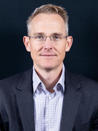 Ryan McAlinden, photo 2