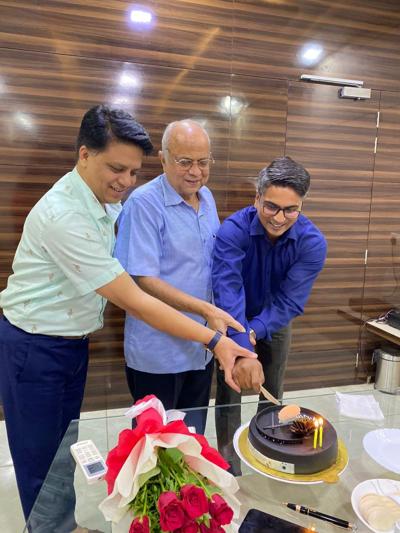 Vinayak Gupta, photo 2