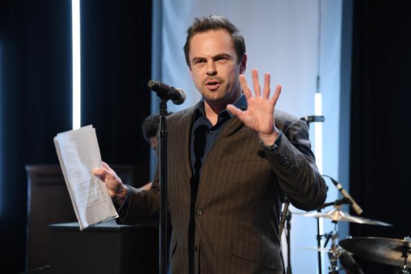 Fraser Stark, photo 2