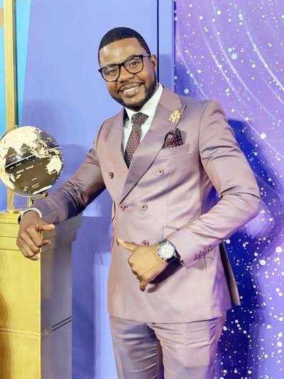 Remmy Mainga, photo 2