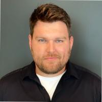 Erik Pearson, photo 2