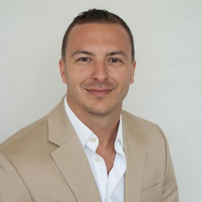 Derek Vigoa, photo 2