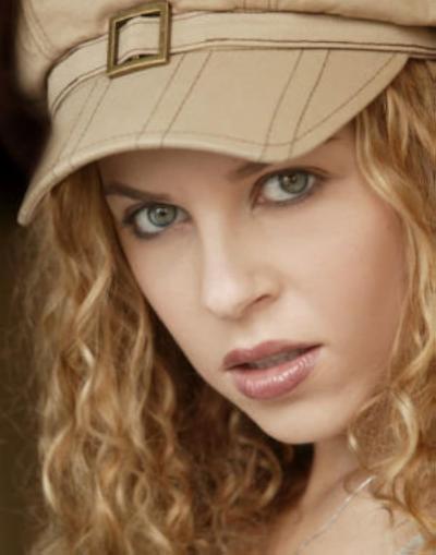 Natalie Roth, photo 1