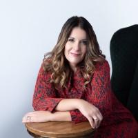 Tiffany Dutton, photo 2