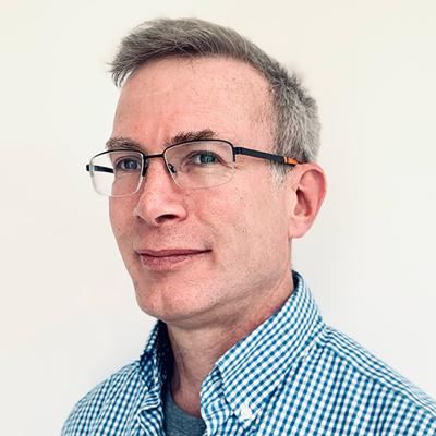 Angus Scott, photo 1