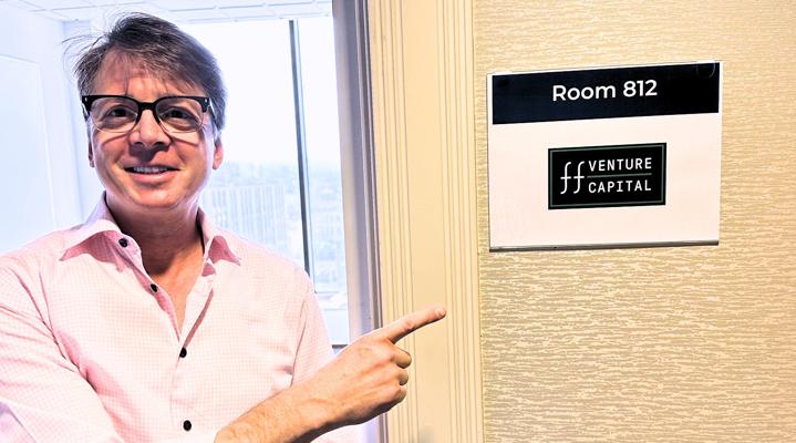 Oliver Mitchell, photo 2