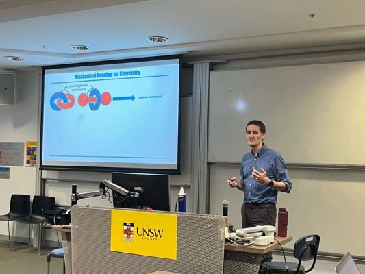 Jonathon Beves, photo 2