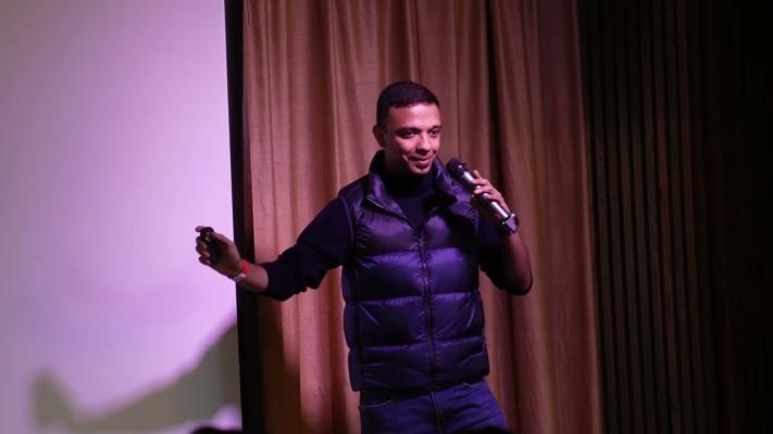 Akhil Menon 🌍, photo 1