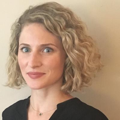 Amanda Whiteside, photo 1