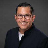 Stephen Torres, photo 2