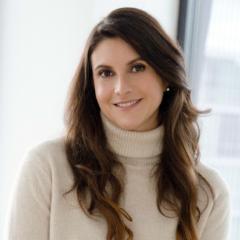 Arianna Simpson, photo 1