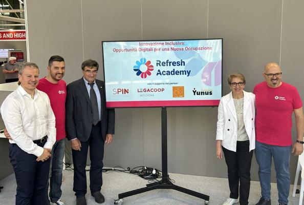 🌳  Ilias Bartolini 🌳, photo 2