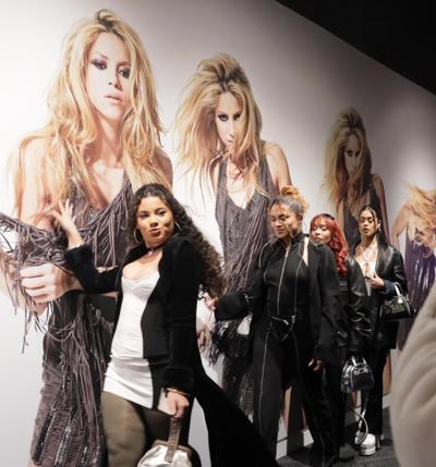 Shakira MacLyons, photo 2