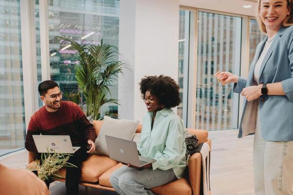 Alexandra Plassaras, photo 1